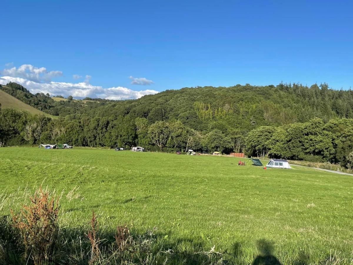 Ty Llewelyn Glamping & Camping Hotel Llanidloes Exterior photo